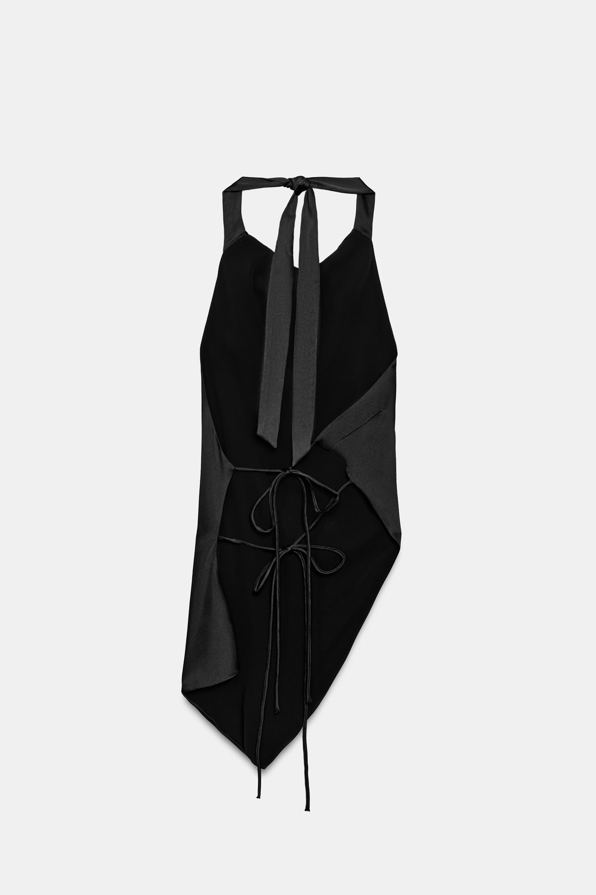 Alessa | Asymmetric Halter Top