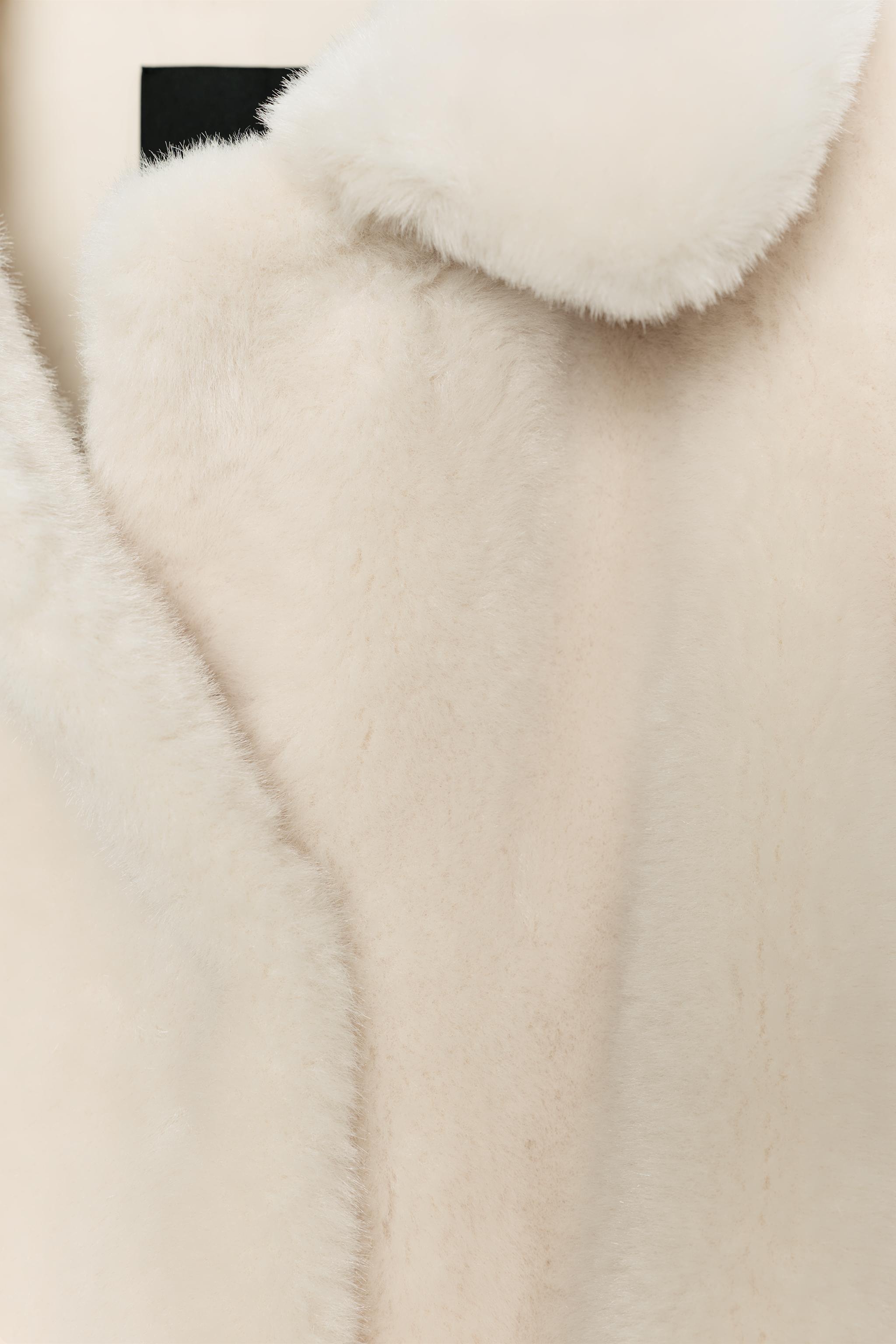 Vaila | Faux Fur Coat