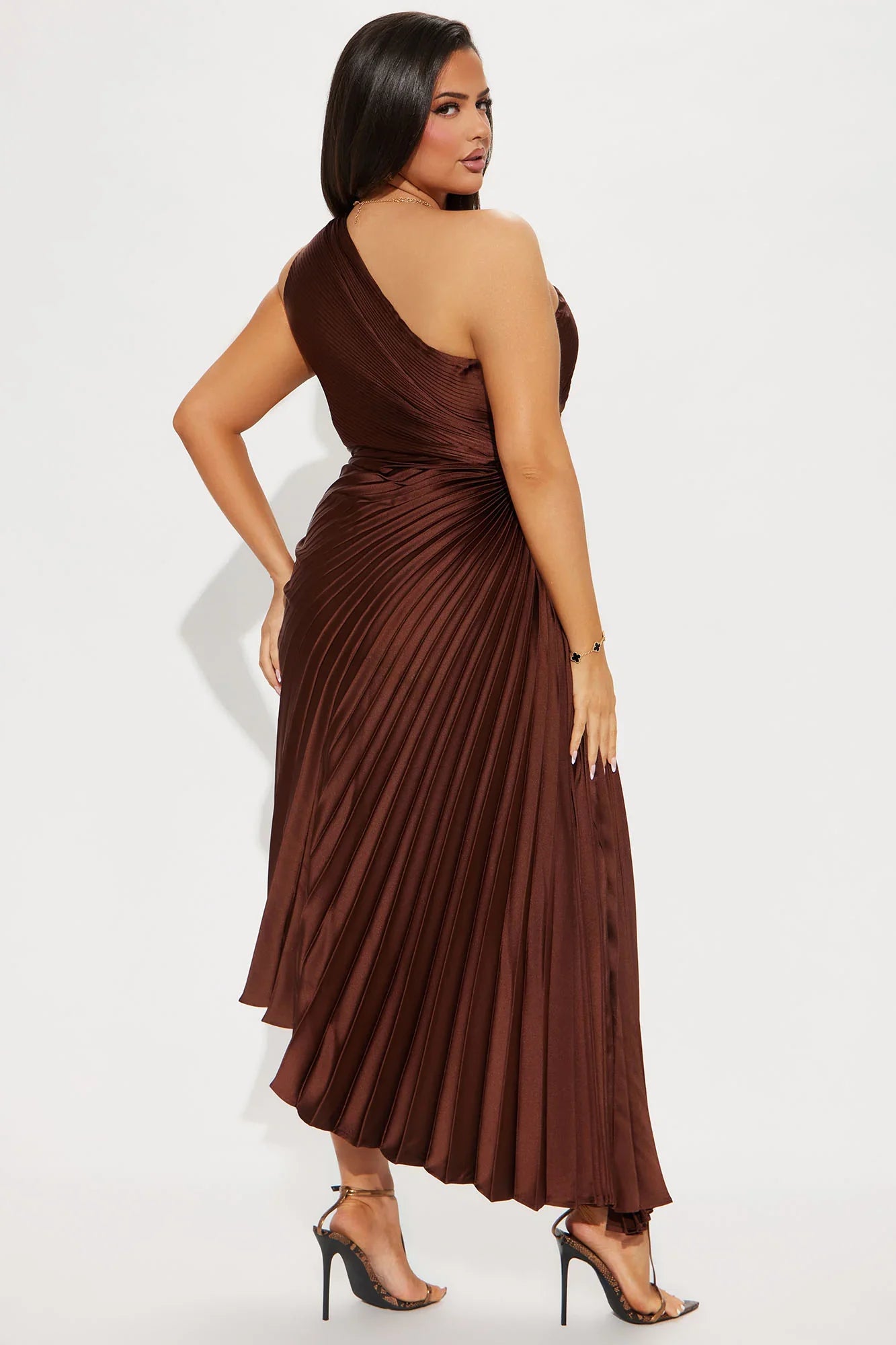 Ameya | Pleated Maxi Dress