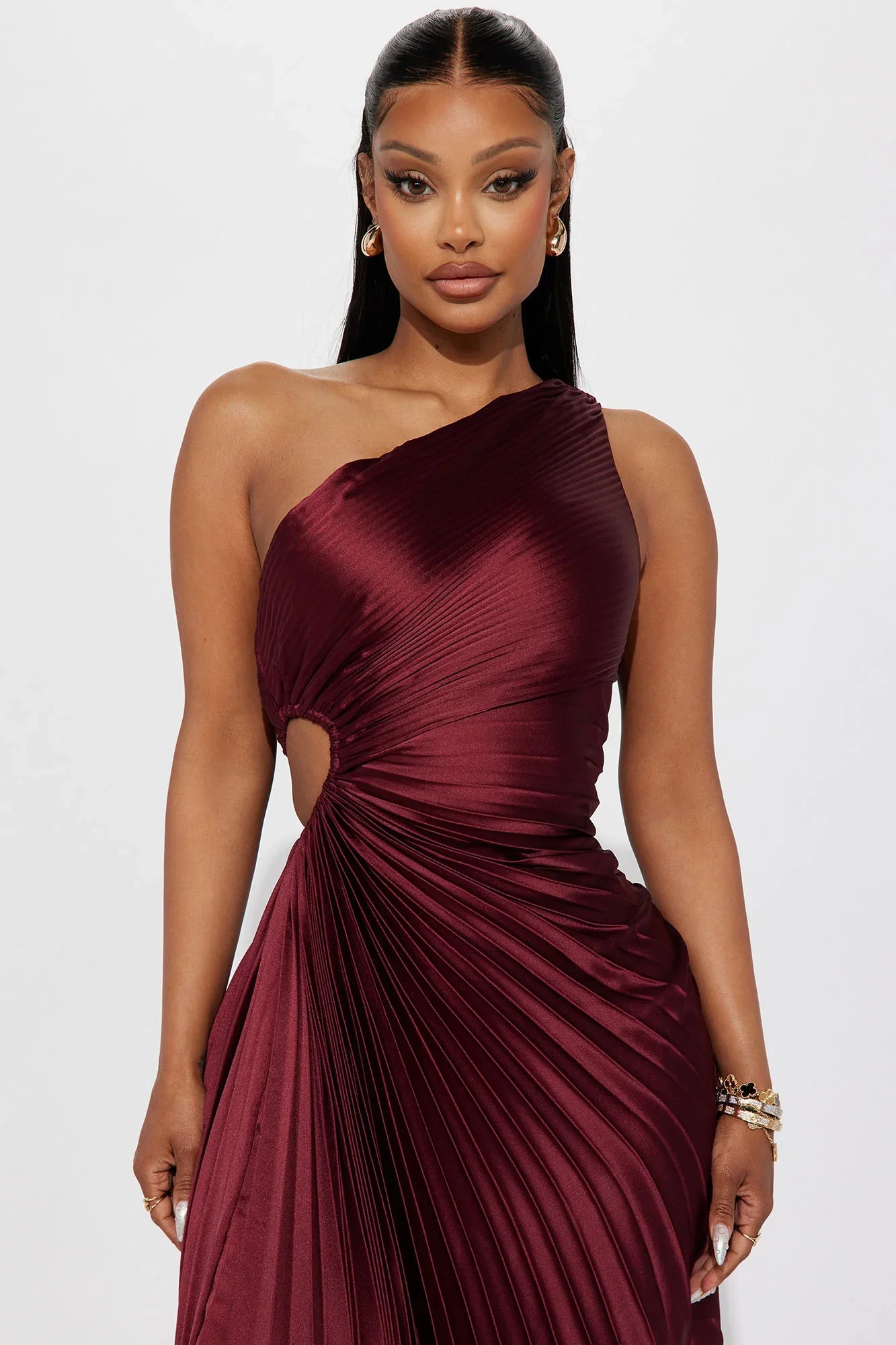Ameya | Pleated Maxi Dress