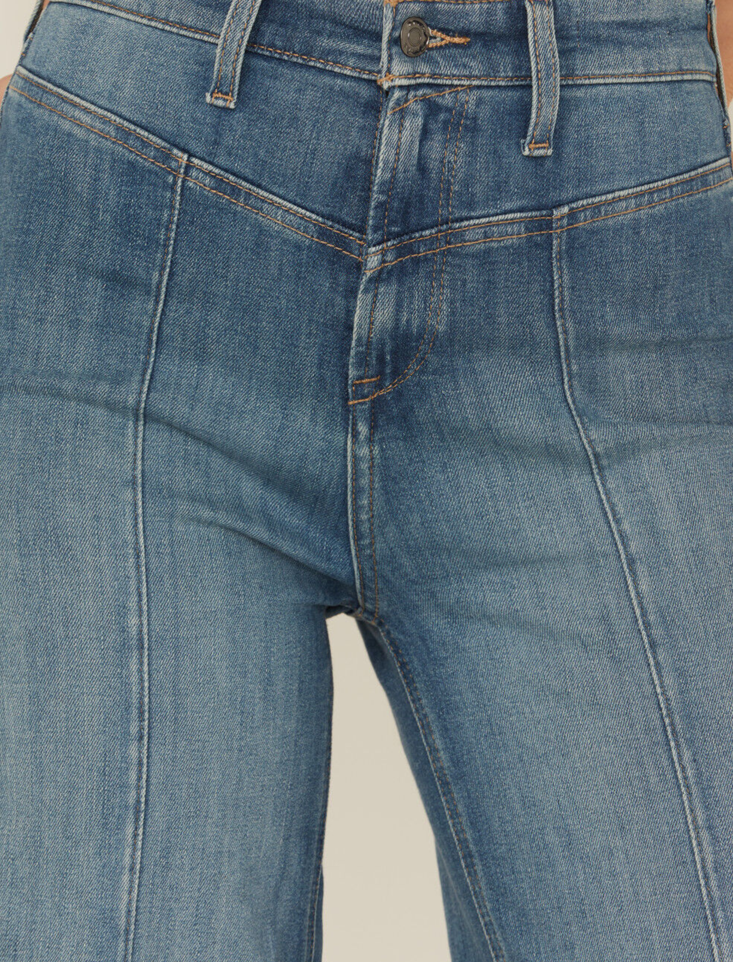 Esme | Straight Leg Jeans